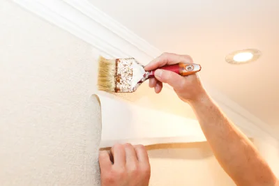 Pose de papier peint à Puyjourdes — revêtements muraux et toiles de verre